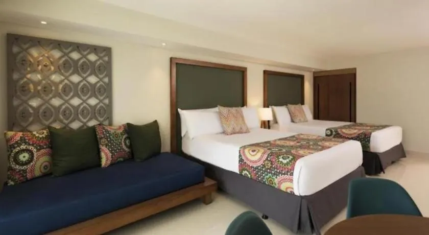 פוארטו פלטה Celuisma Playa Dorada All Inclusive 4*, פוארטו פלטה