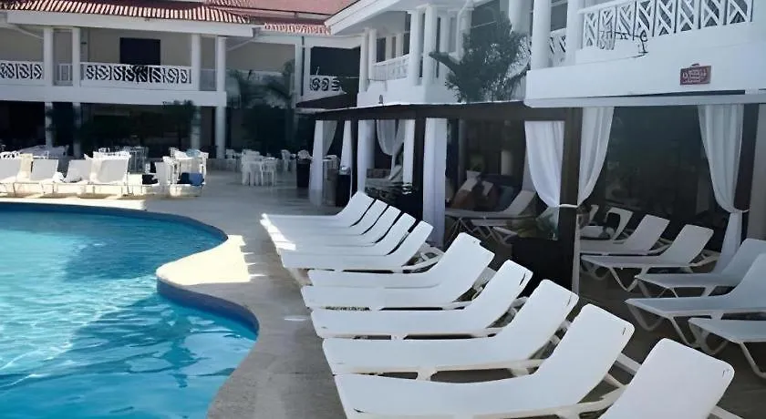 פוארטו פלטה Celuisma Playa Dorada All Inclusive מלון