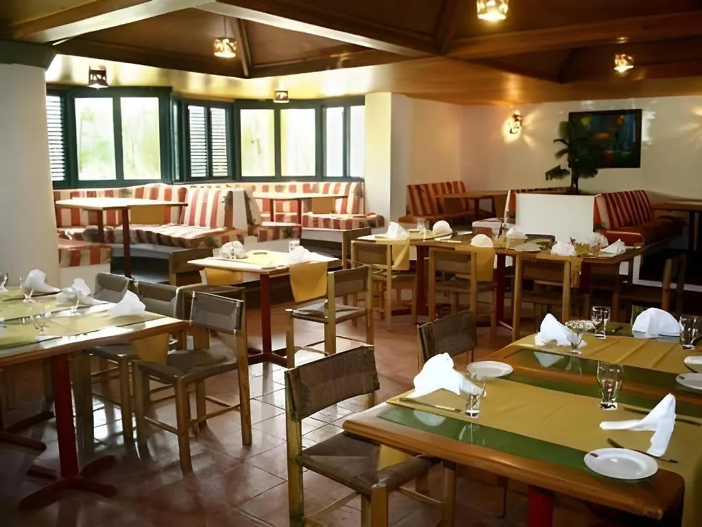 **** מלון פוארטו פלטה Celuisma Playa Dorada All Inclusive הרפובליקה הדומיניקנית